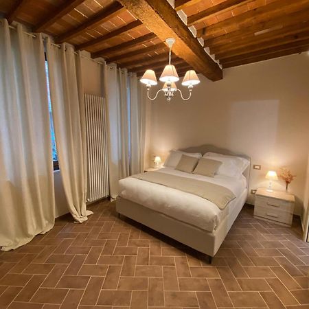 Lastamperia19 Camere-Rooms Montepulciano Stazione Kültér fotó