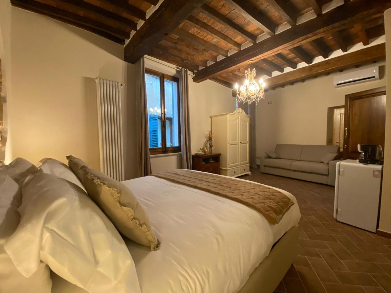 Lastamperia19 Camere-Rooms Montepulciano Stazione Kültér fotó